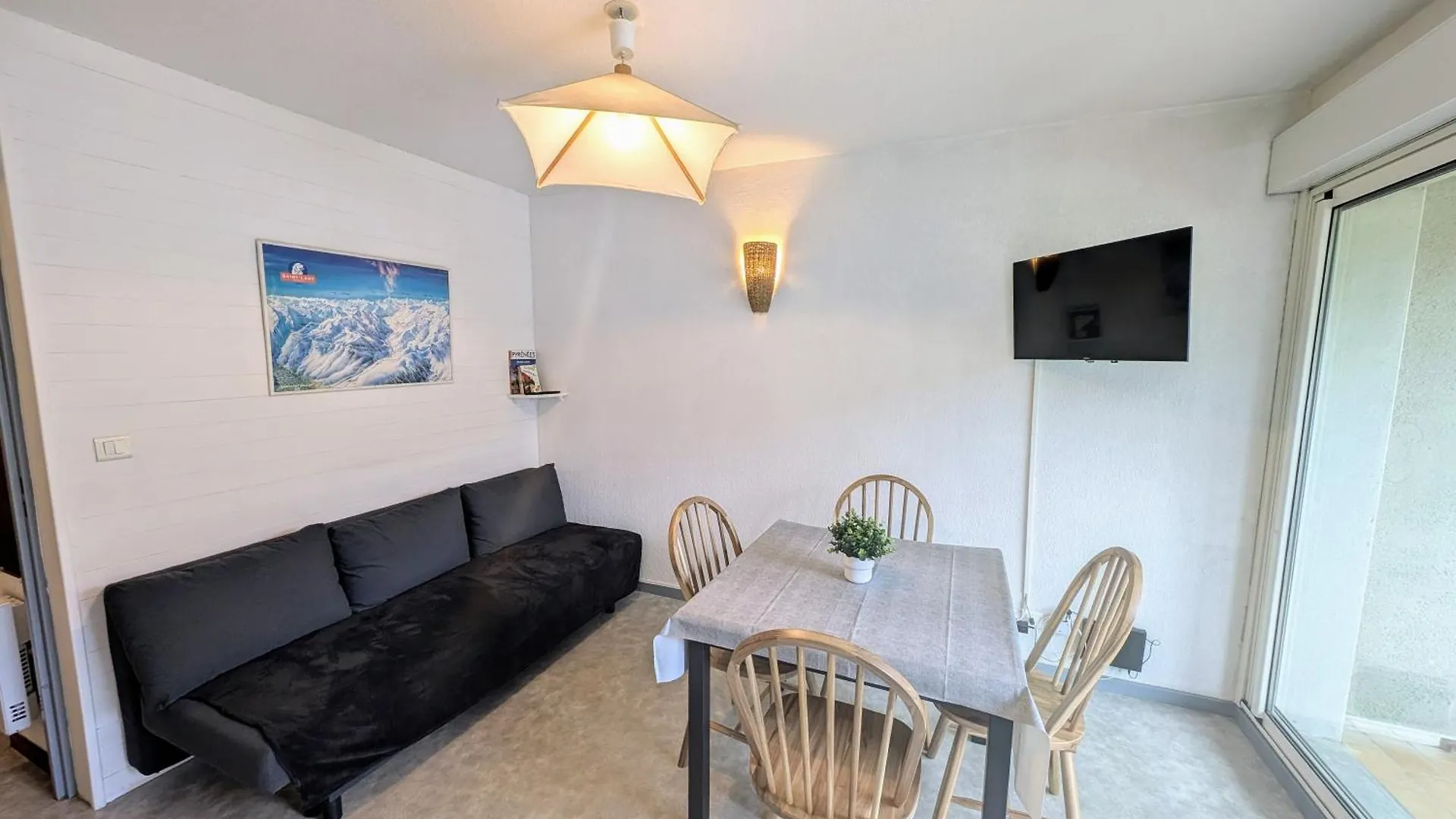 Appartement Plein Centre Quartier Des Thermes Saint-Lary-Soulan 0*,  France